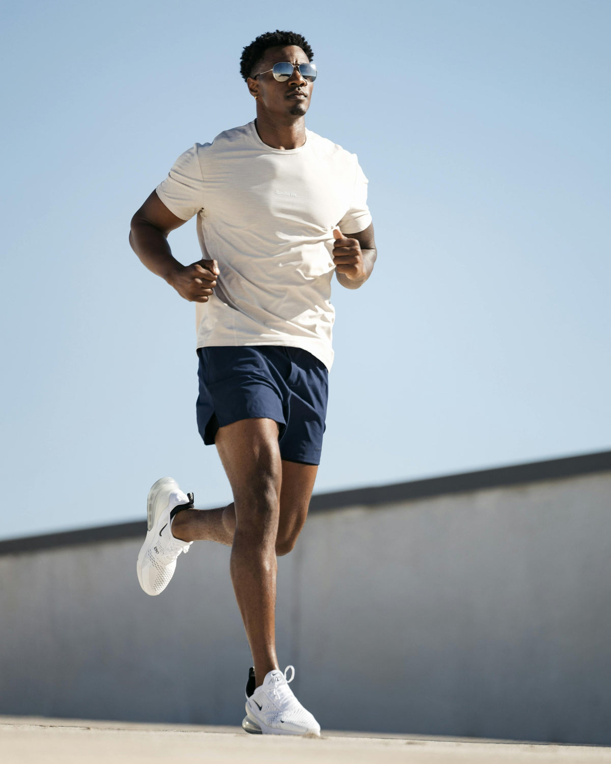 Man jogging representing Aminocare® Joint Recovery supplement